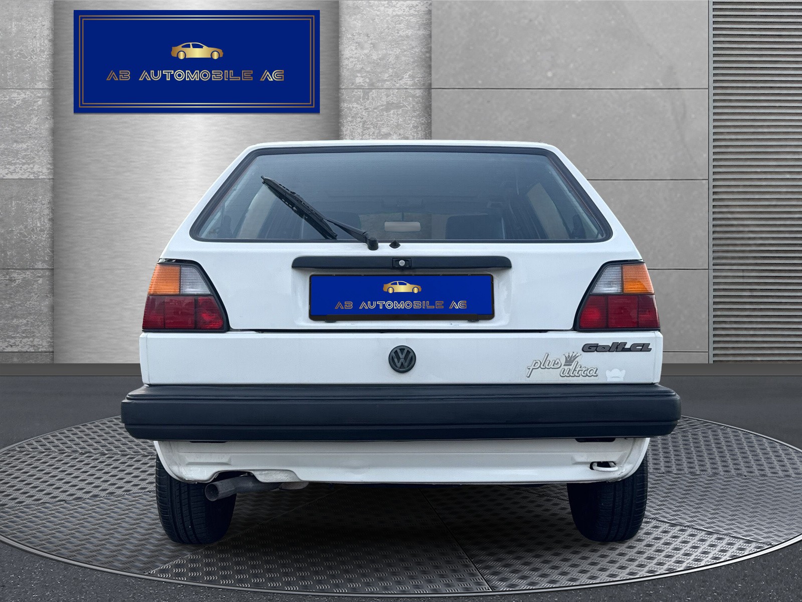 VW Golf 1800 CL Plus Ultra-image-5
