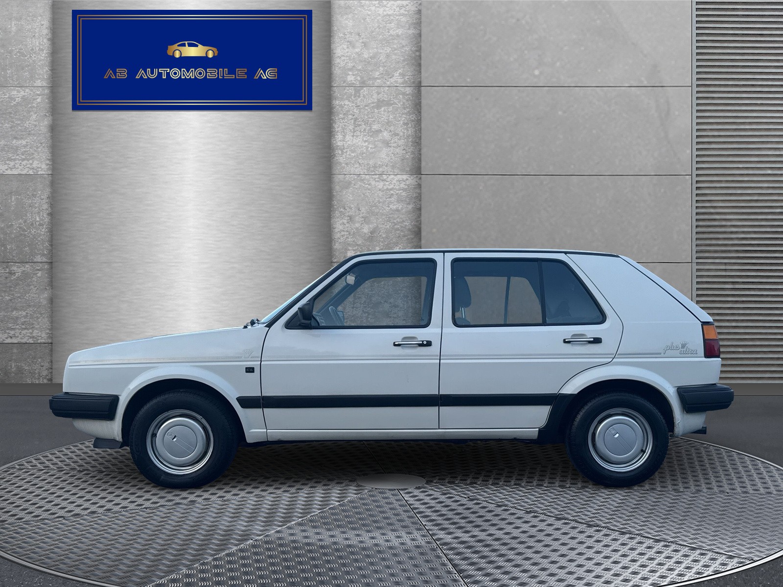 VW Golf 1800 CL Plus Ultra-image-3
