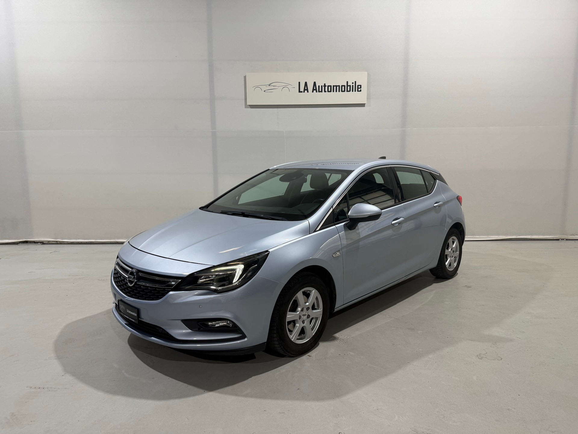 OPEL Astra 1.4i Turbo Excellence-image-0