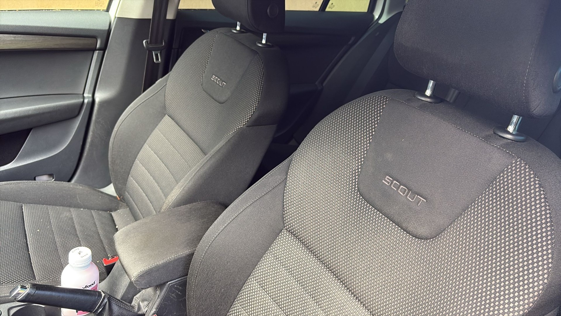 SKODA SCOUT 1.8 TSI 180 4x4 DSG-image-4