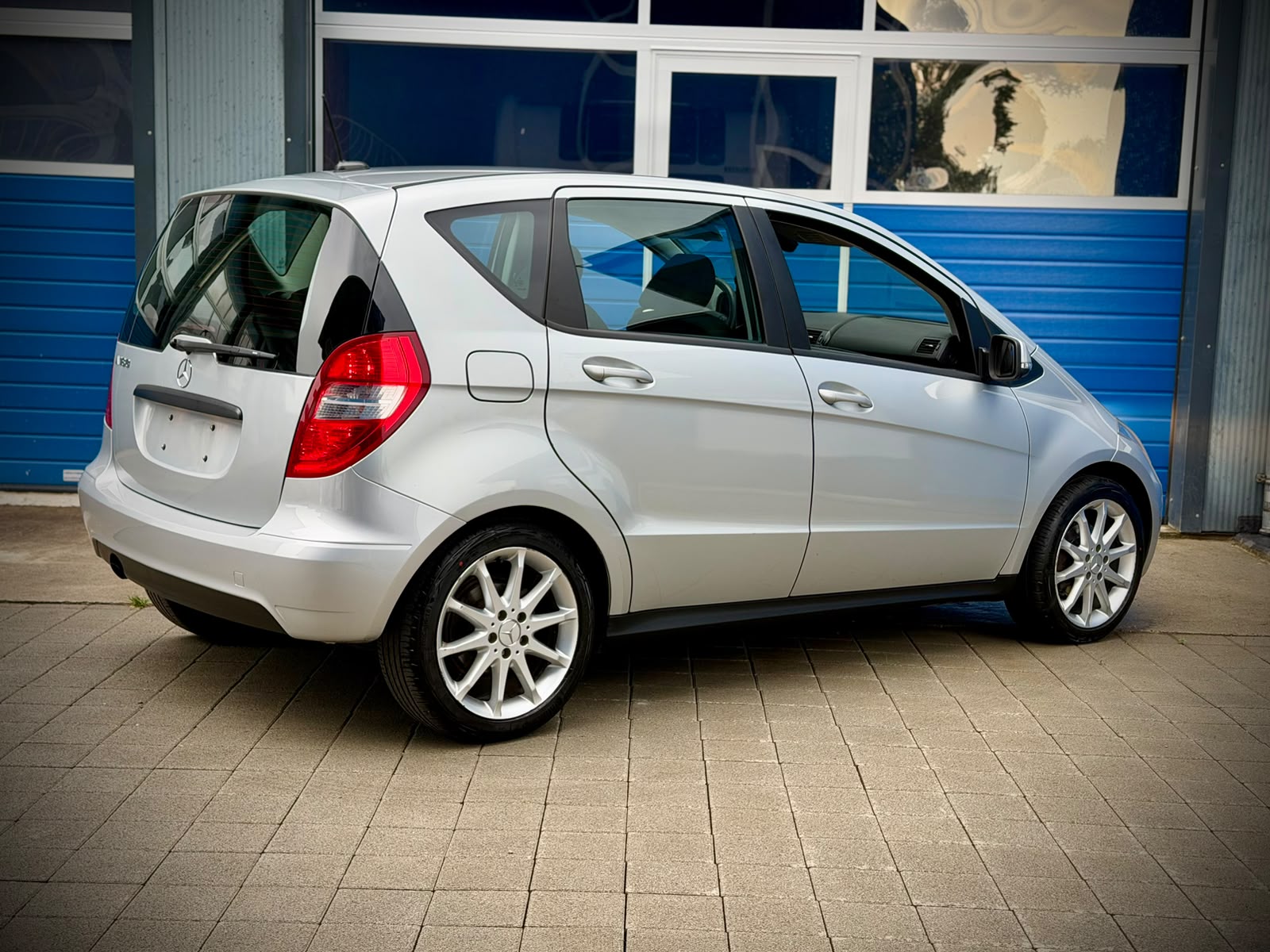 MERCEDES-BENZ A 180 (170) BlueEfficiency Classic-image-5
