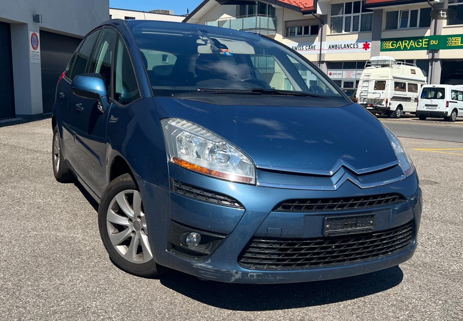 CITROEN C4 Picasso 1.6 HDI 16V Essentiel-image-1