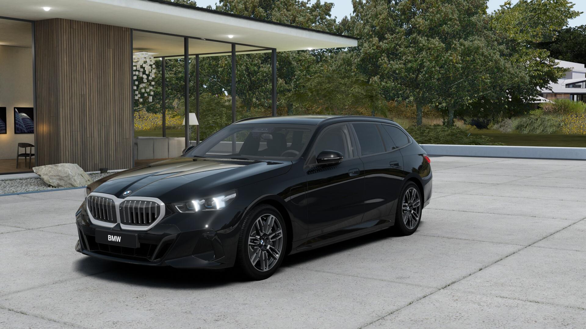 BMW 550e xDrive Touring
