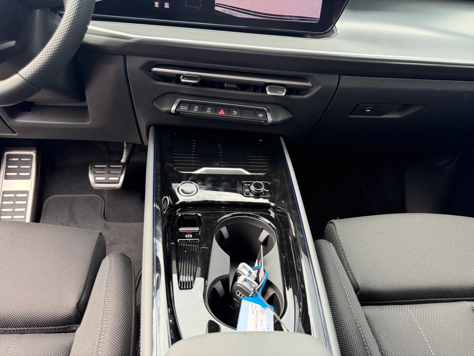 AUDI Q3 Sportback TDI quattro 142 kW S tronic-image-10