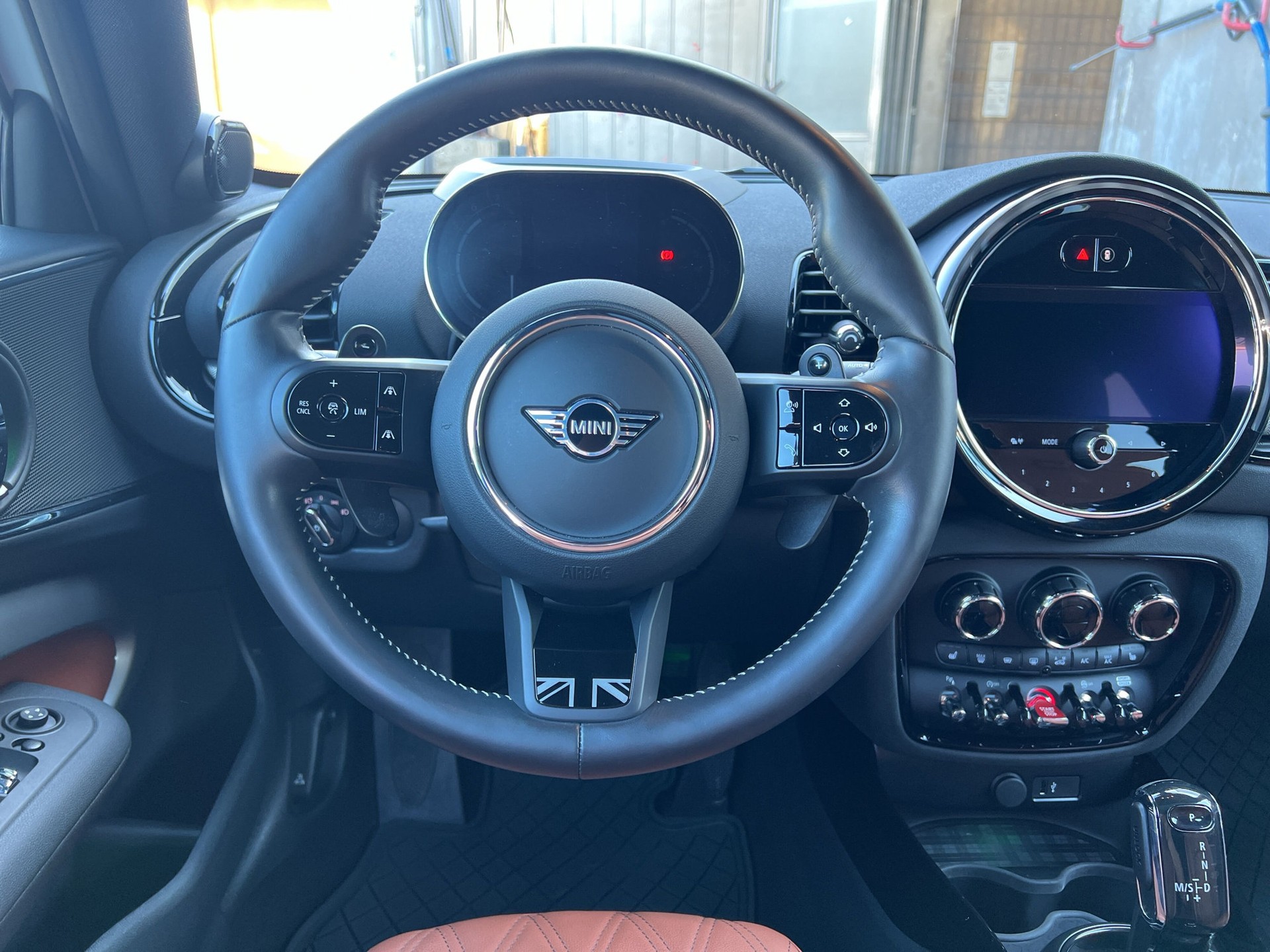 MINI Clubman Cooper S ALL4 Steptronic-image-11