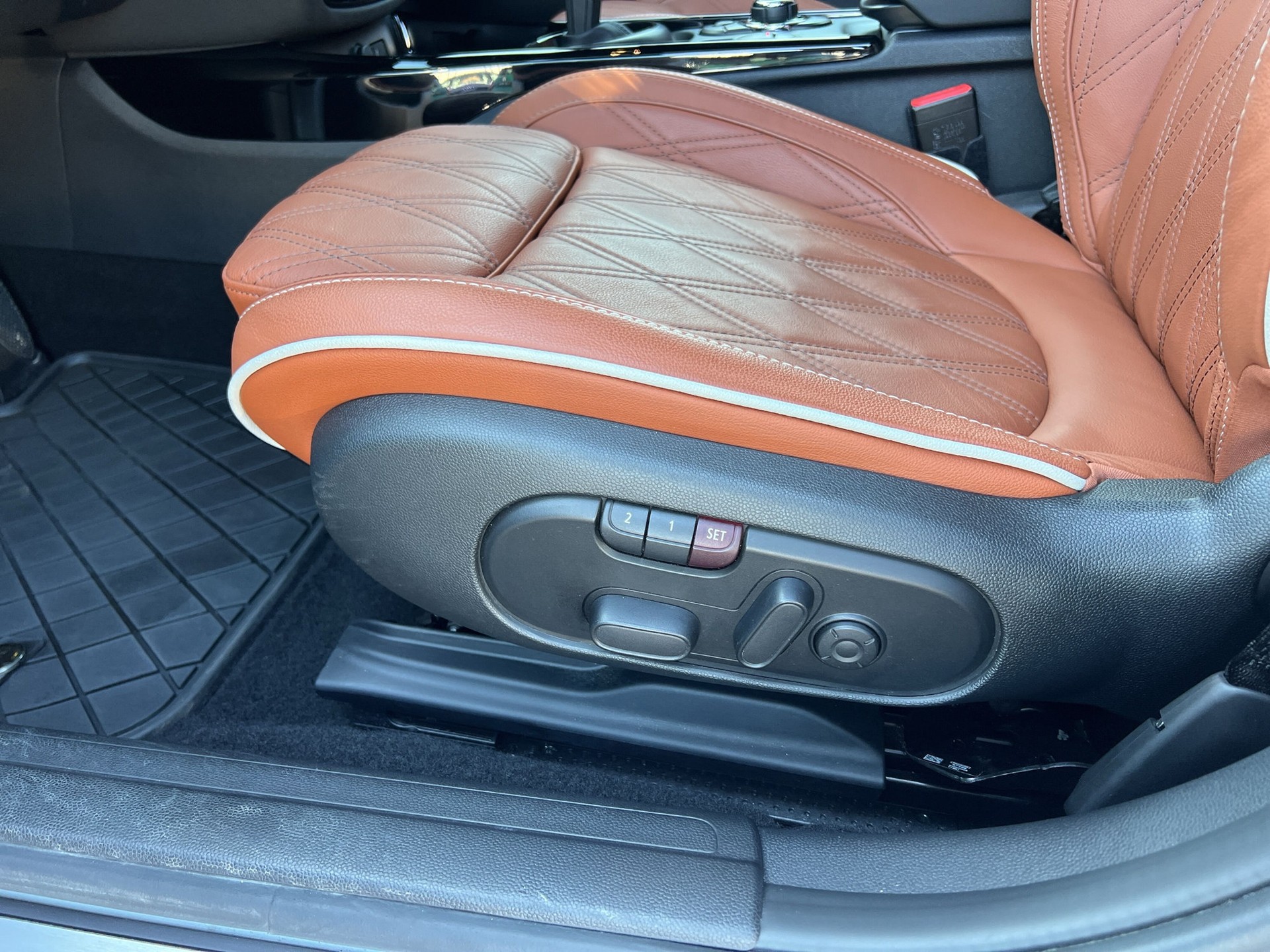 MINI Clubman Cooper S ALL4 Steptronic-image-18
