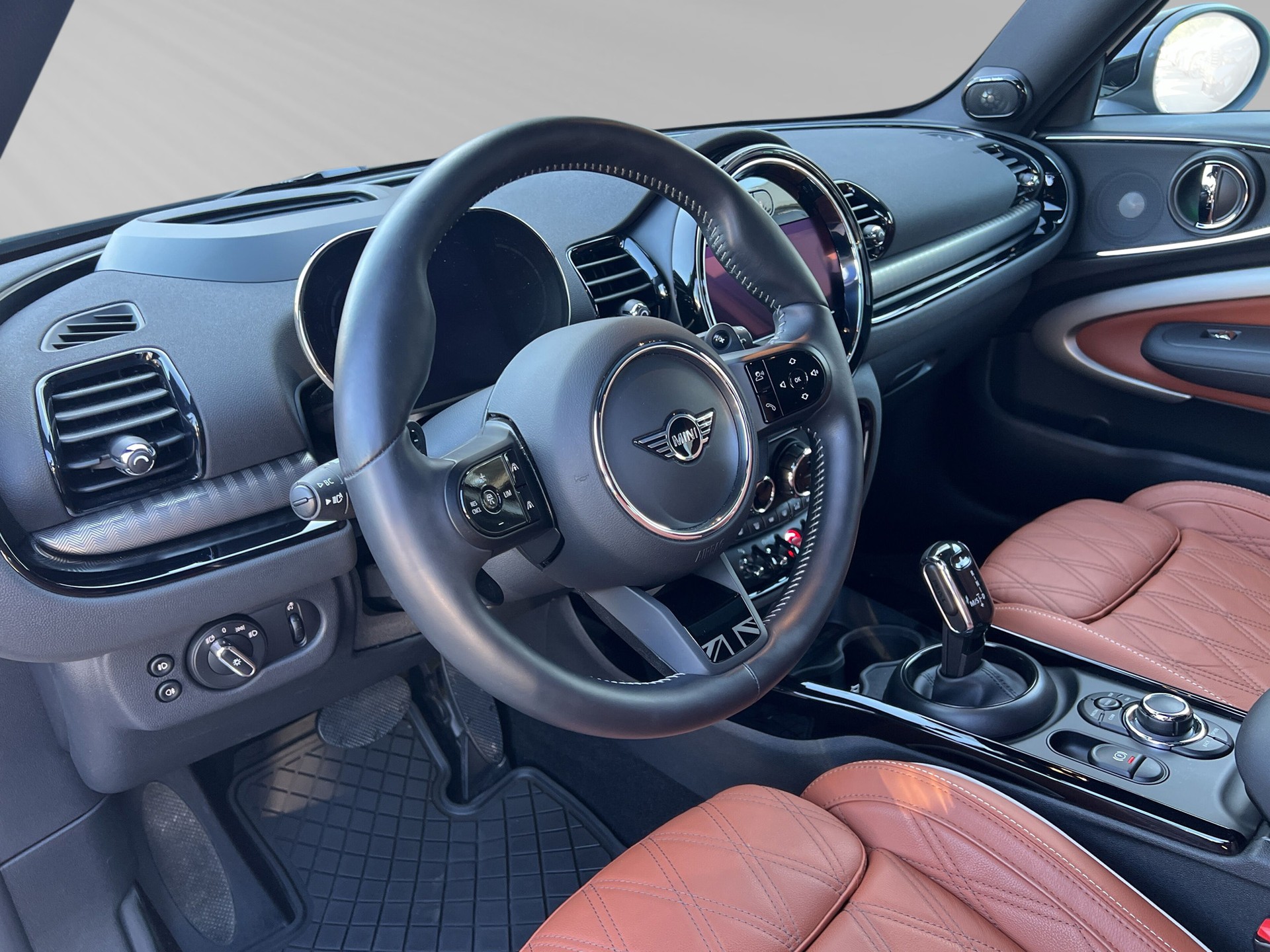 MINI Clubman Cooper S ALL4 Steptronic-image-3