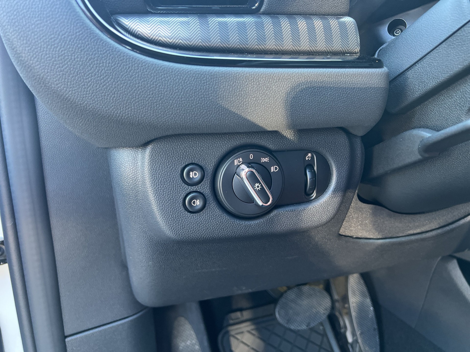 MINI Clubman Cooper S ALL4 Steptronic-image-19