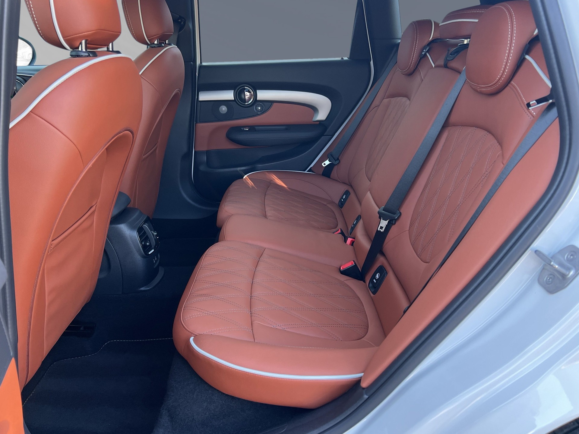 MINI Clubman Cooper S ALL4 Steptronic-image-6