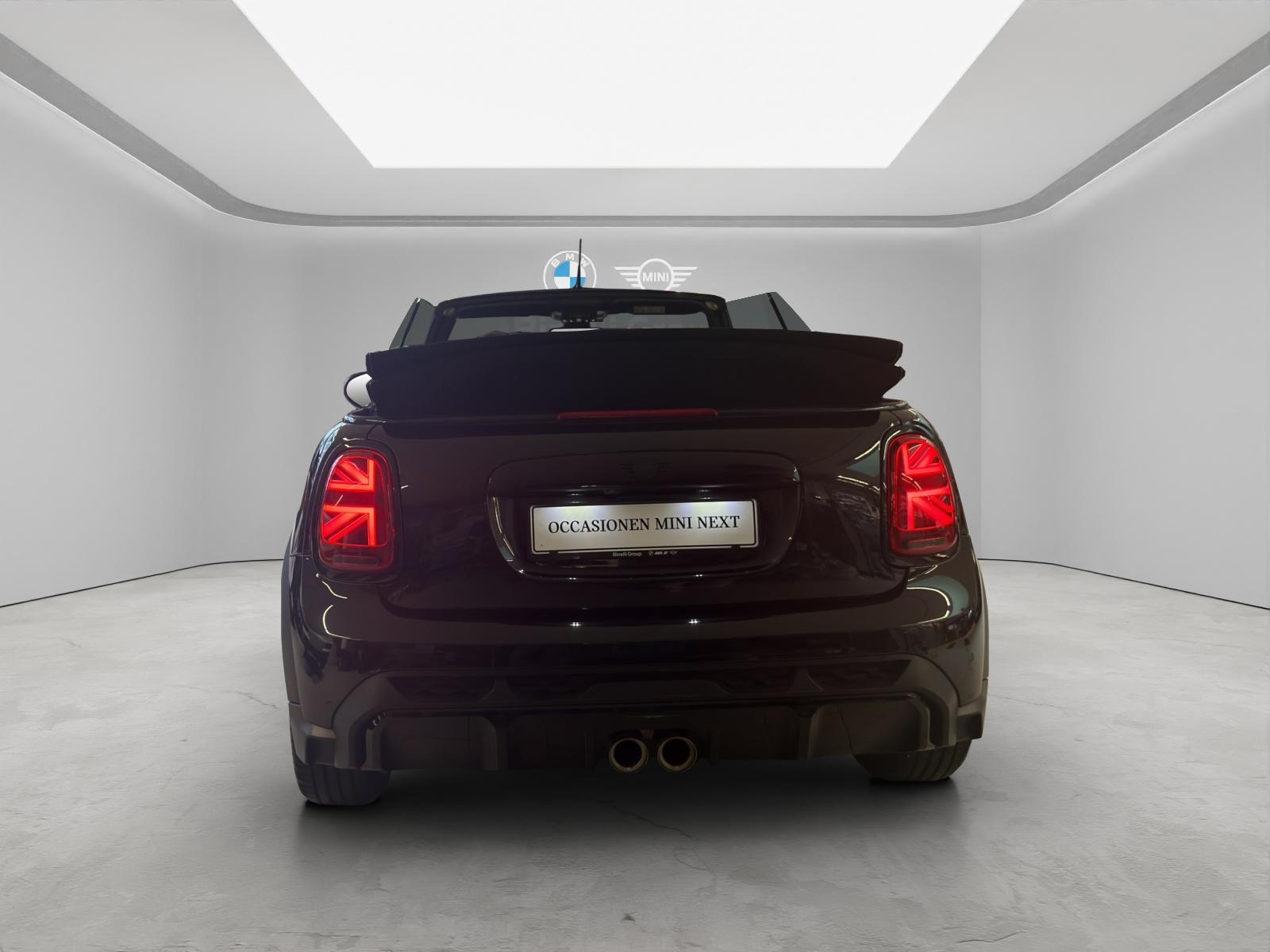 MINI Cabrio John Cooper Works-image-3