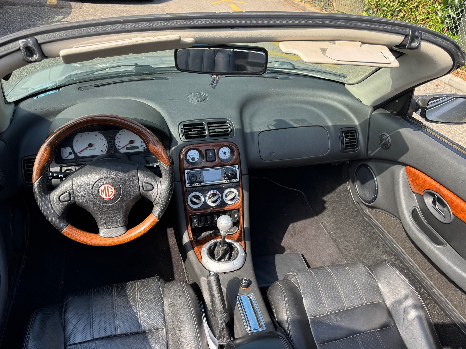 MG MGF 1.8i VVC Silverstone-image-8