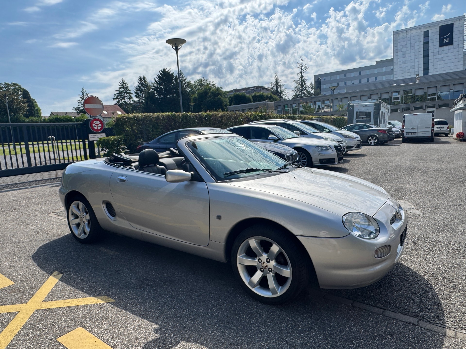 MG MGF 1.8i VVC Silverstone-image-1