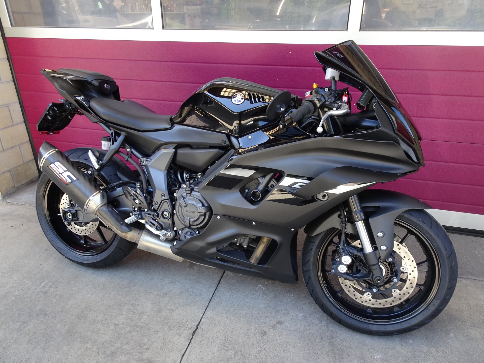 YAMAHA YZF-R7 (35kW)-showroom-element-2