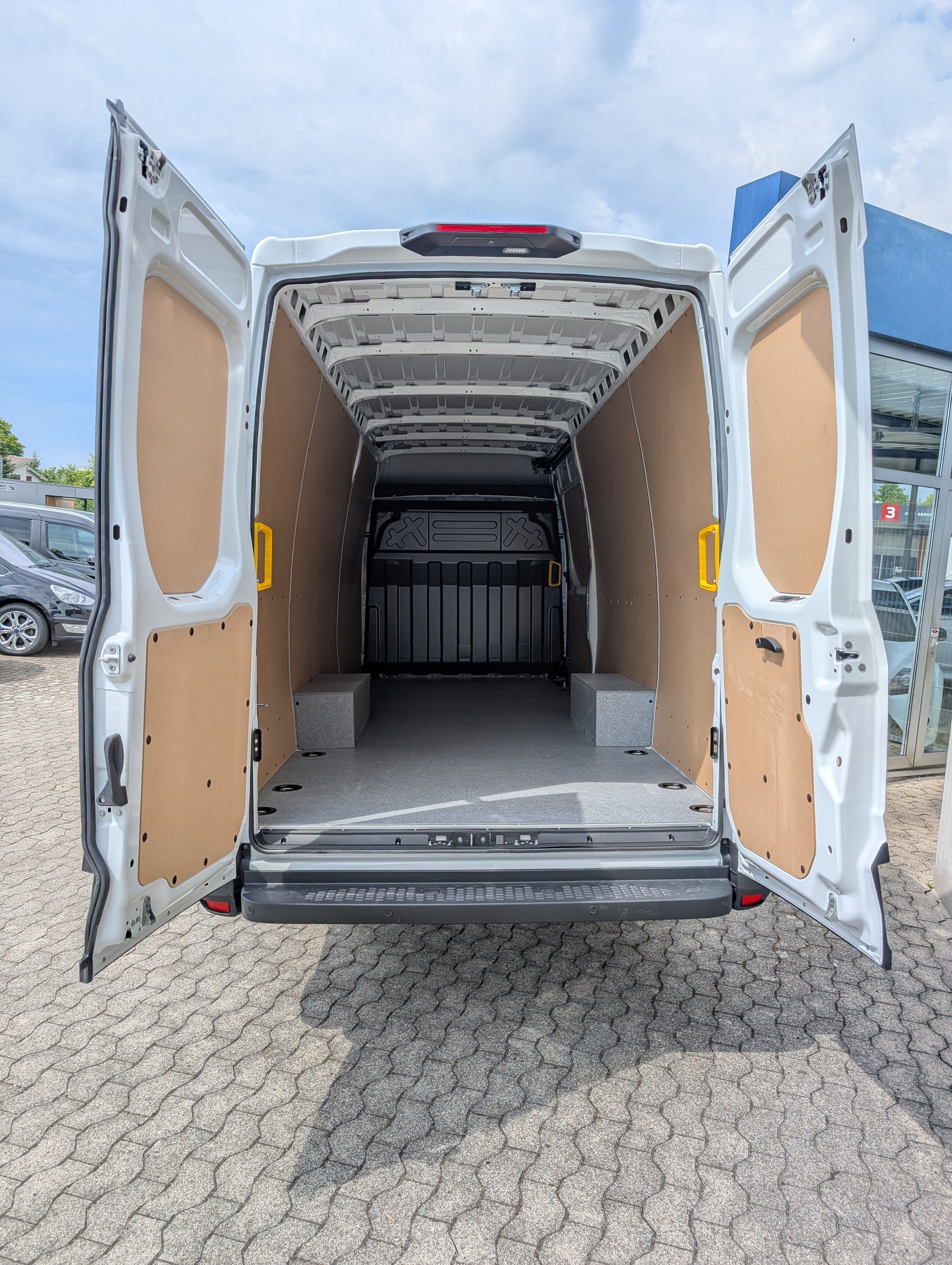 IVECO 35 S 16 A8 V-image-6