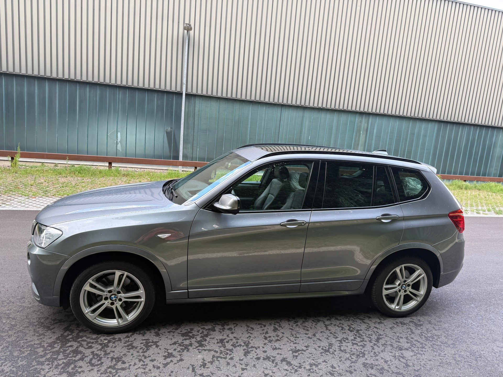 BMW X3 xDrive 30d Steptronic-showroom-element-3