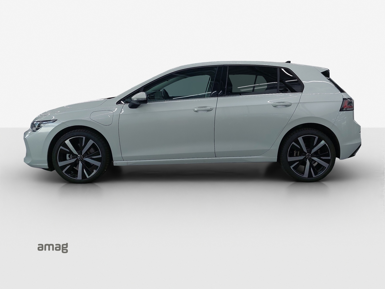 VW Golf 1.5 TSI PHEV Style-showroom-element-1