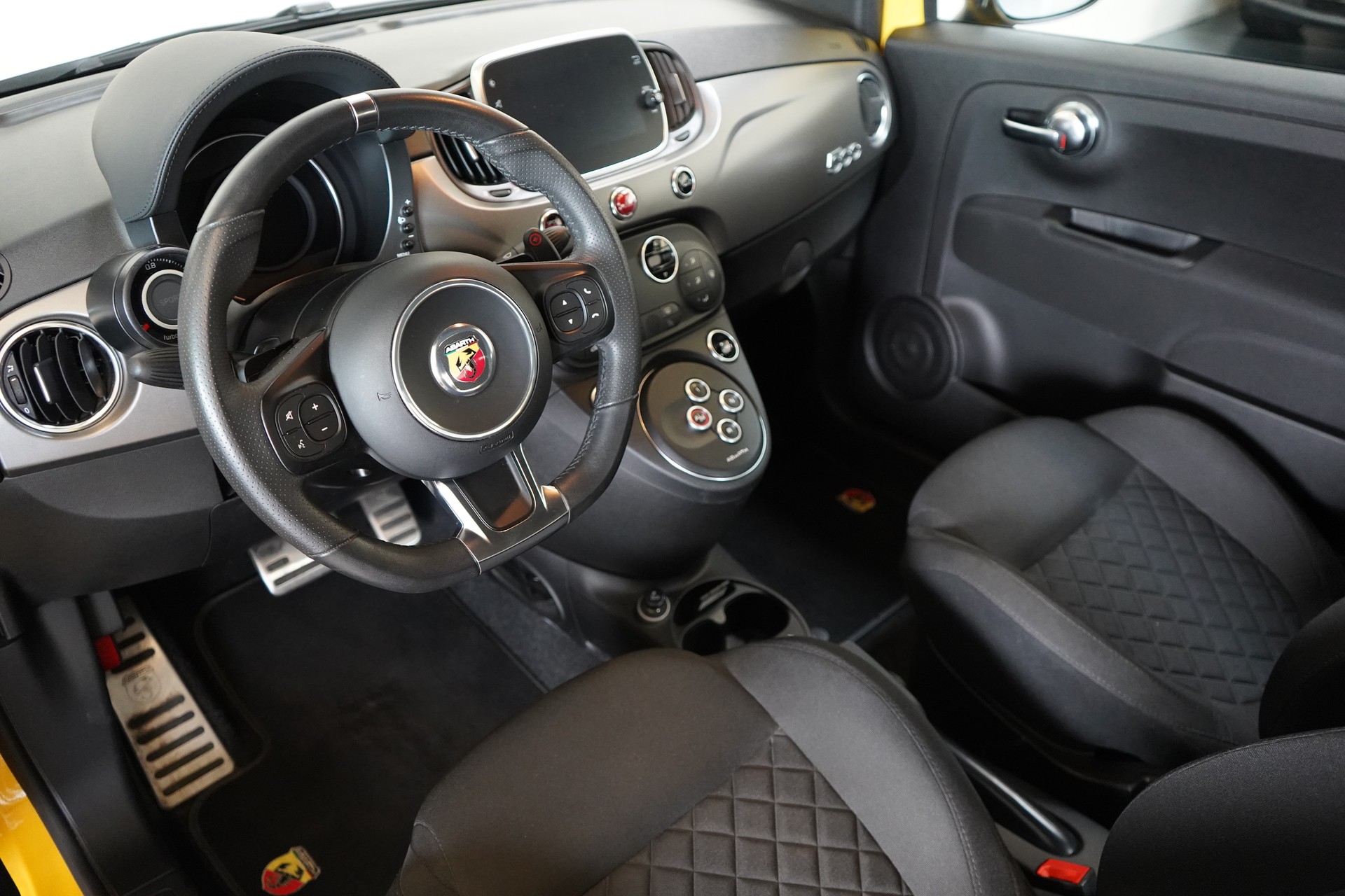FIAT 595 1.4 16V Turbo Abarth Pista Dualogic-image-7