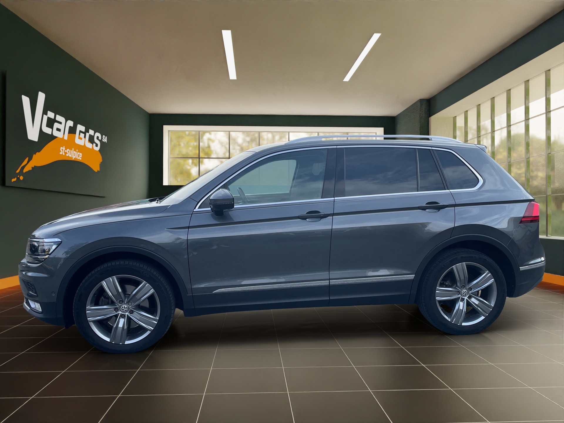 VW Tiguan 2.0TSI Highline 4Motion DSG-image-1