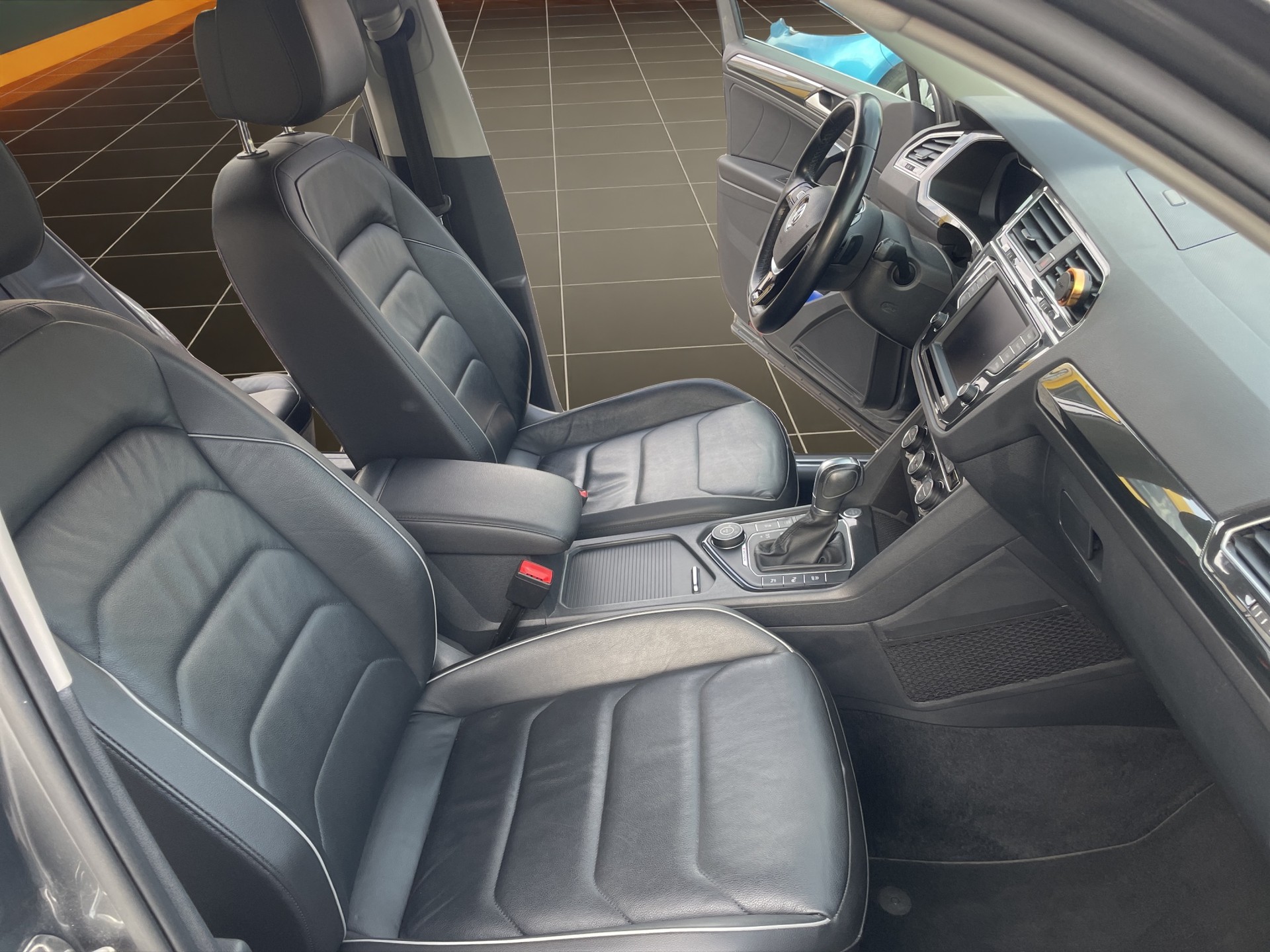 VW Tiguan 2.0TSI Highline 4Motion DSG-image-12