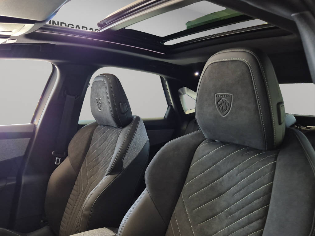 PEUGEOT 3008 1.2 Hybrid GT Exclusive-image-8