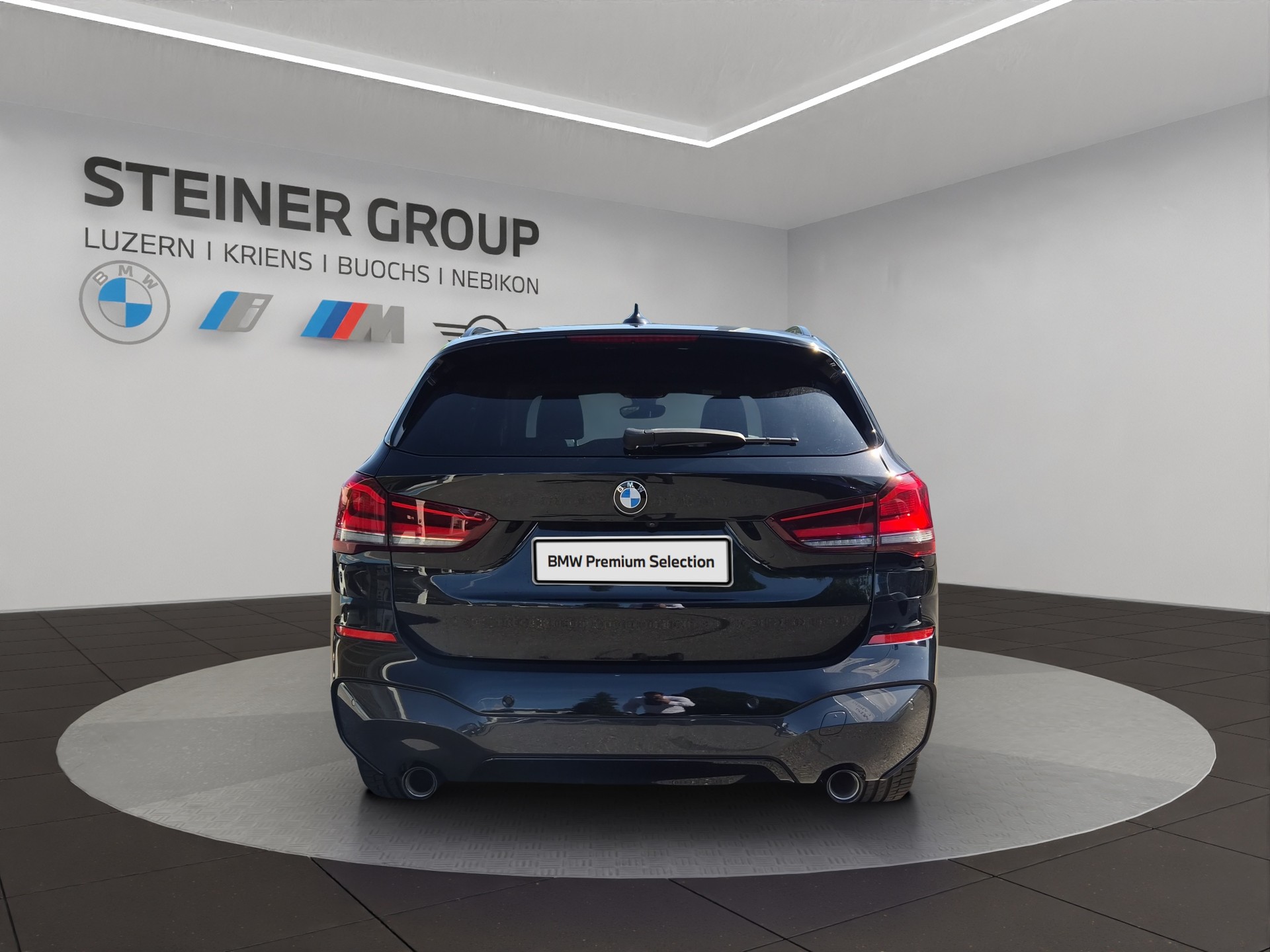 BMW X1 xDrive 25i M Sport Steptronic-image-5
