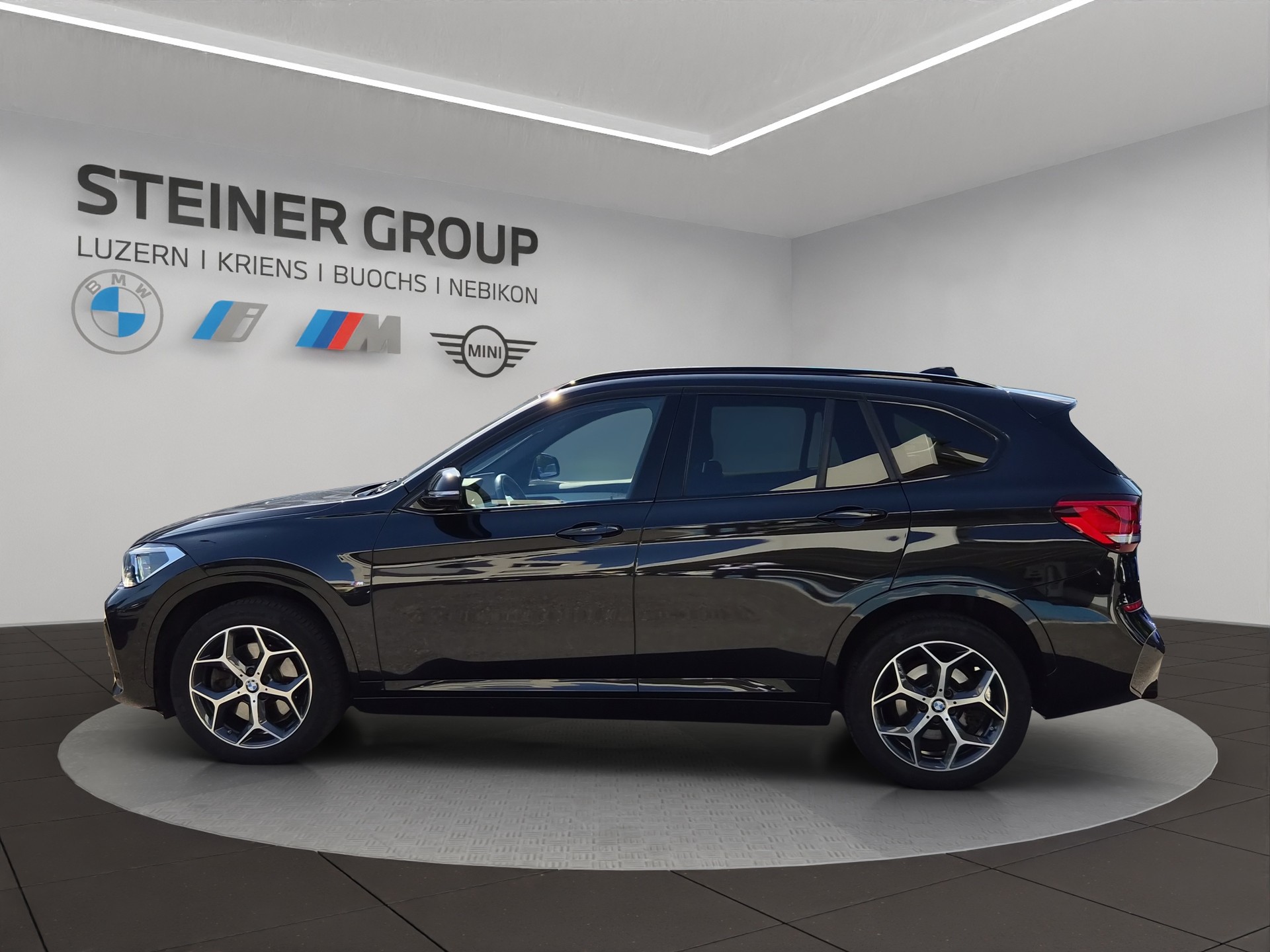 BMW X1 xDrive 25i M Sport Steptronic-image-7
