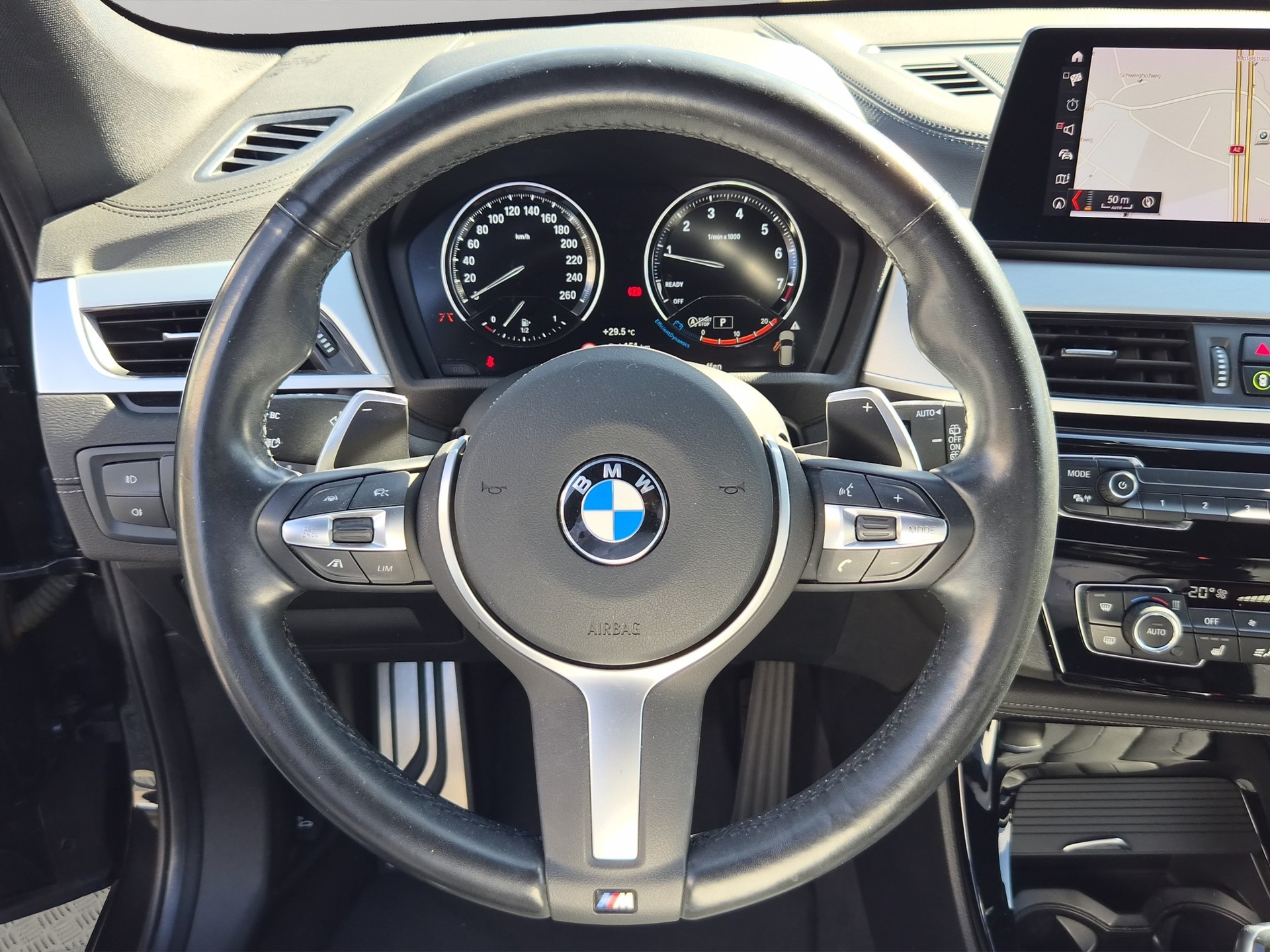 BMW X1 xDrive 25i M Sport Steptronic-image-13