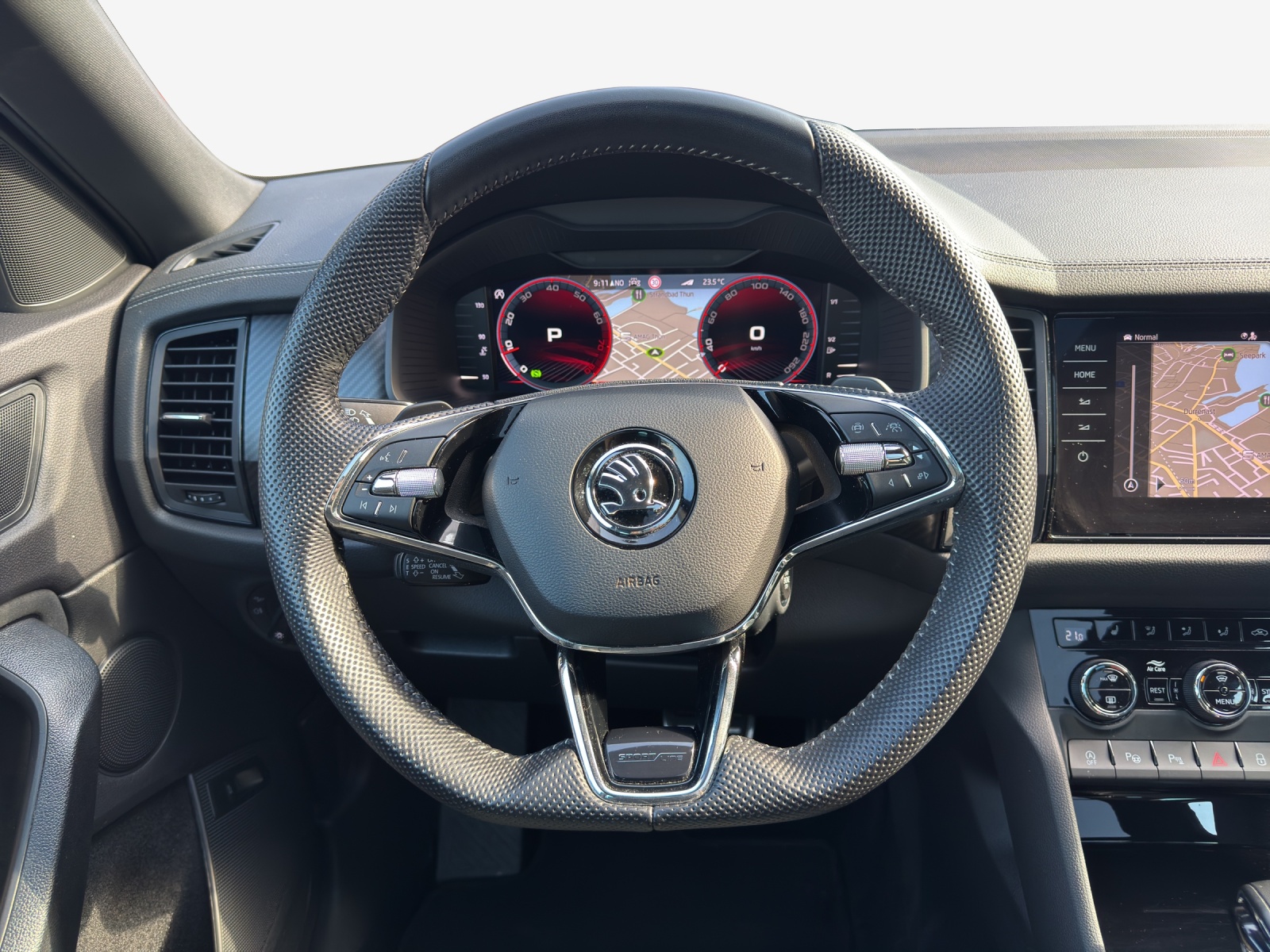 SKODA Kodiaq 2.0 TSI 4x4 SportLine-image-9