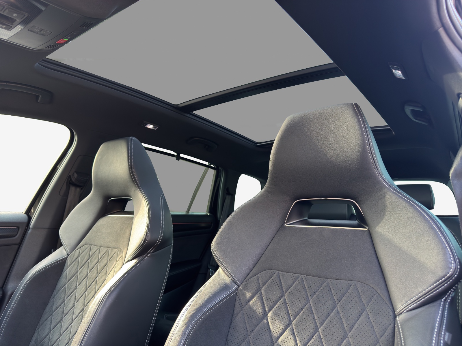 SKODA Kodiaq 2.0 TSI 4x4 SportLine-image-14