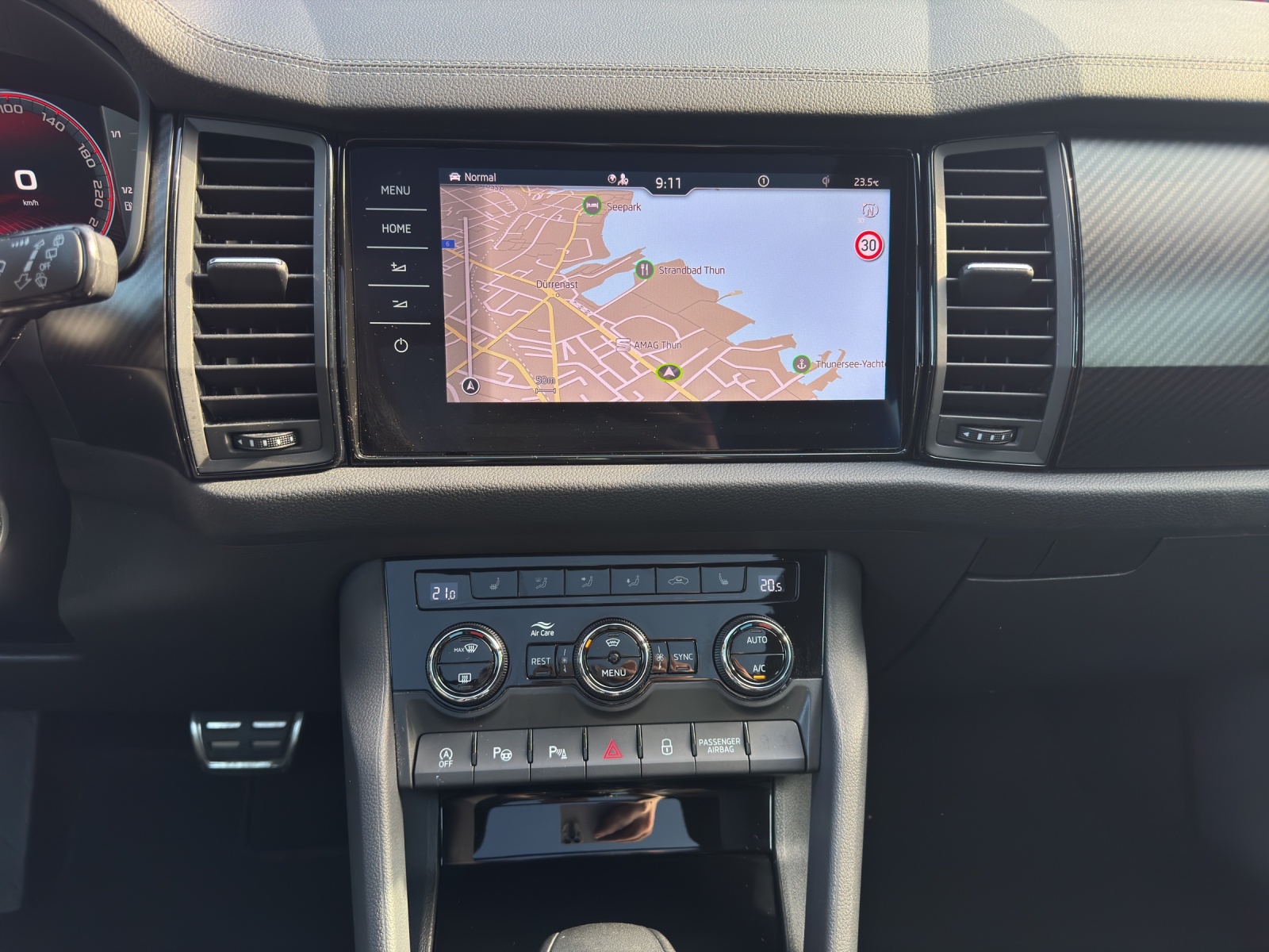 SKODA Kodiaq 2.0 TSI 4x4 SportLine-image-10