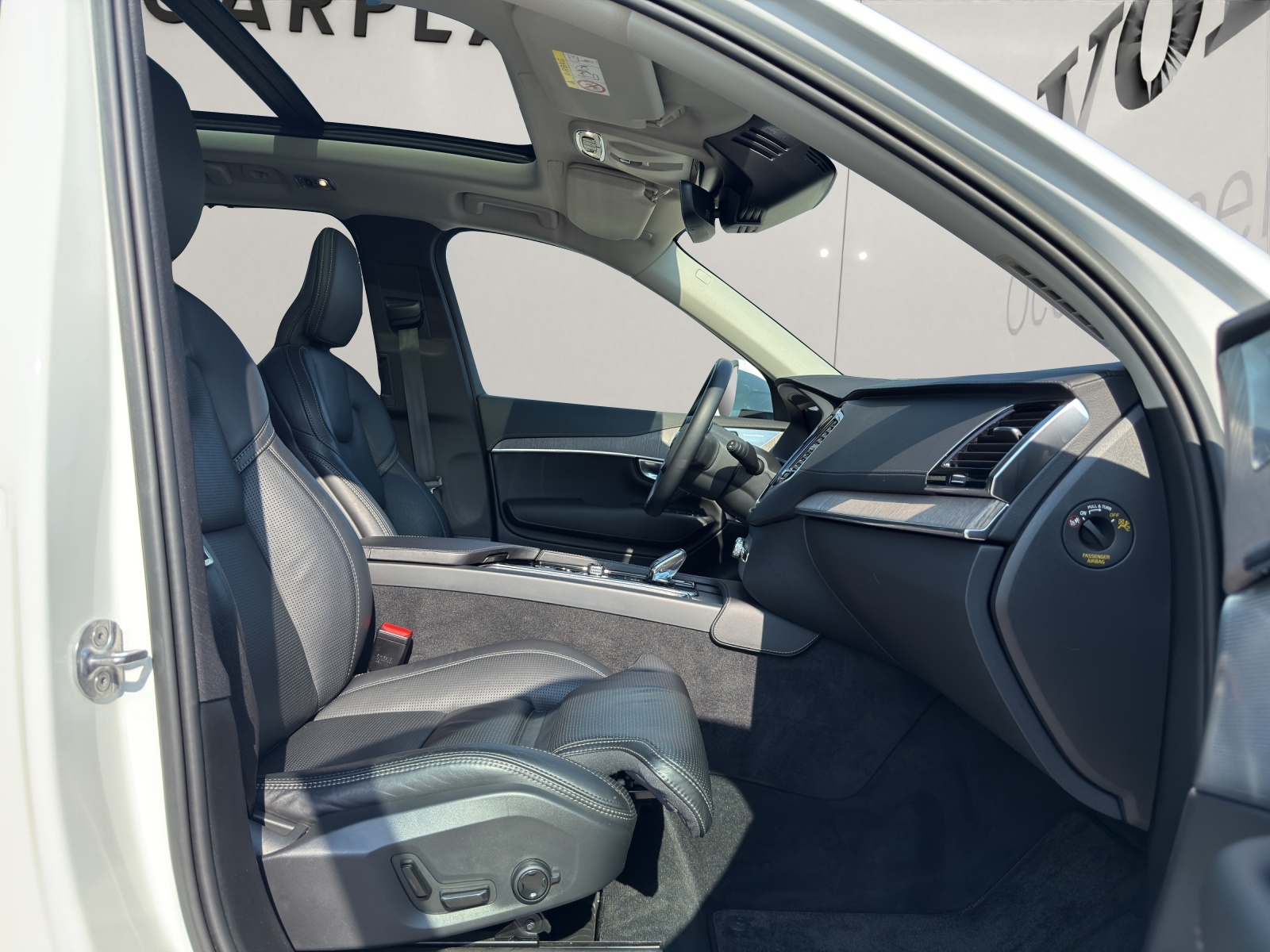 VOLVO XC90 2.0 B5 MH Inscription 7P. AWD-image-9