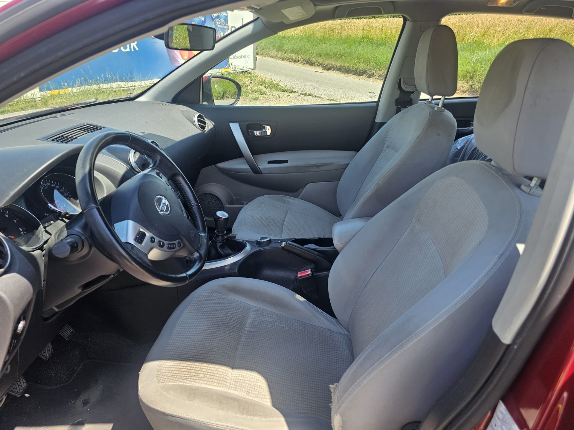 NISSAN Qashqai 2.0 4WD i-Way XTronic CVT-image-6