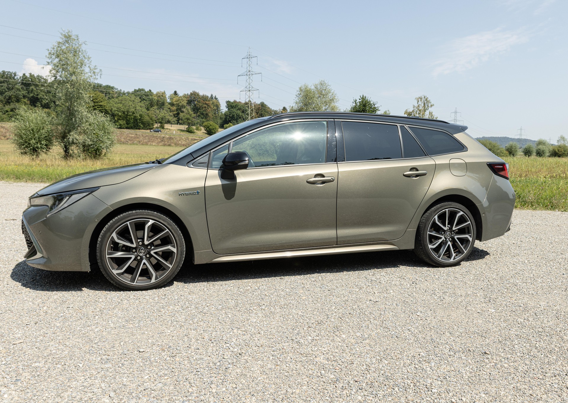TOYOTA 2.0 HSD Style-image-1