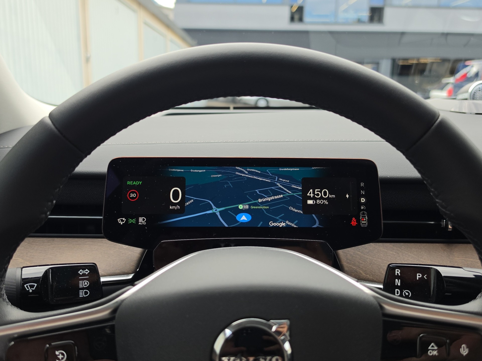 VOLVO ES90 Ultra-image-20