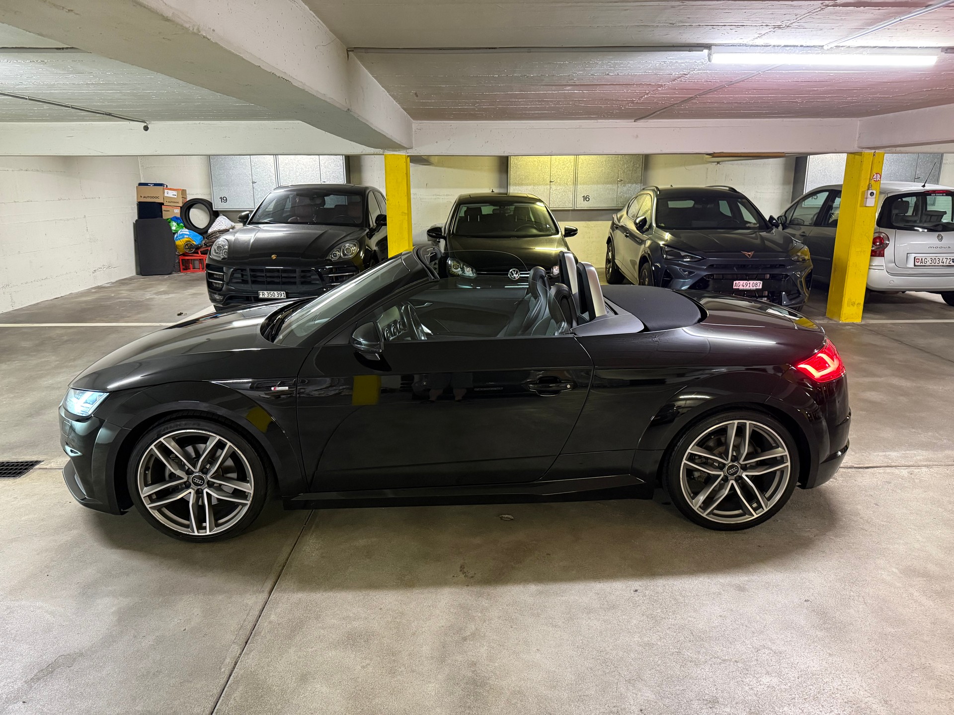 AUDI 2.0 TFSI quattro S-Tronic-image-2