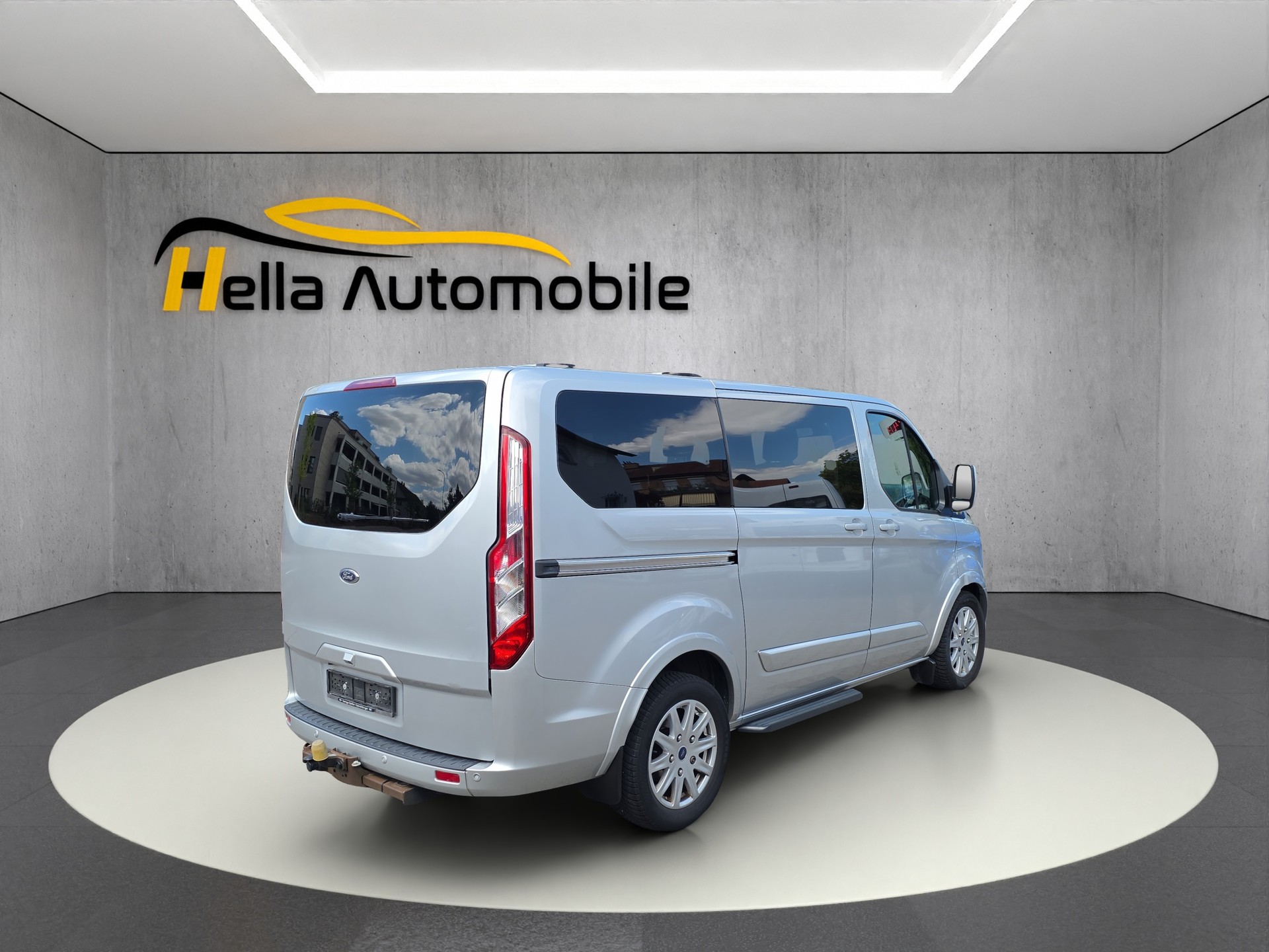FORD Tourneo Custom 310 L1H1 Titanium SelectShift A-image-3