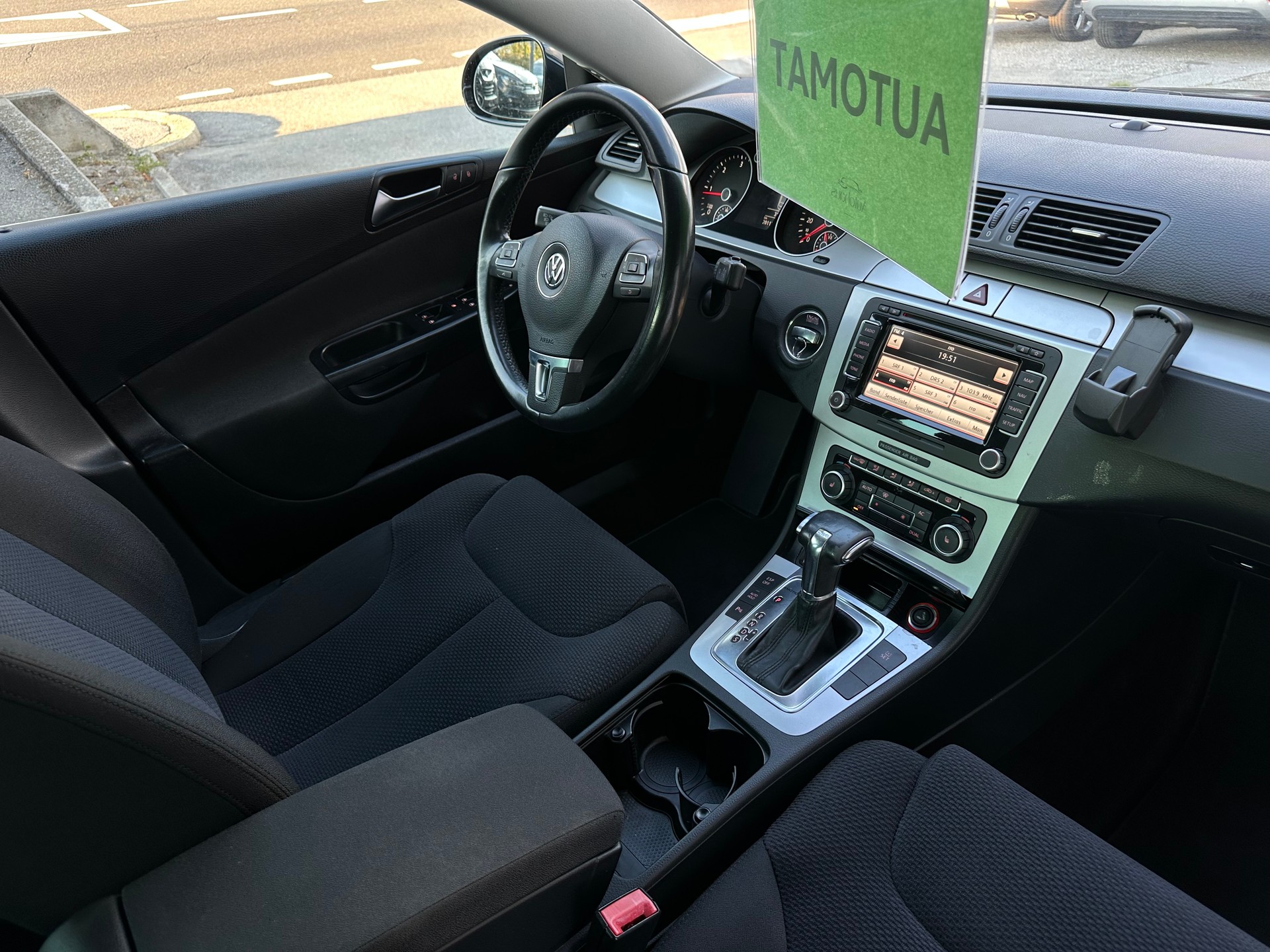 VW Passat 2.0 TDI Comfortline DSG-image-8