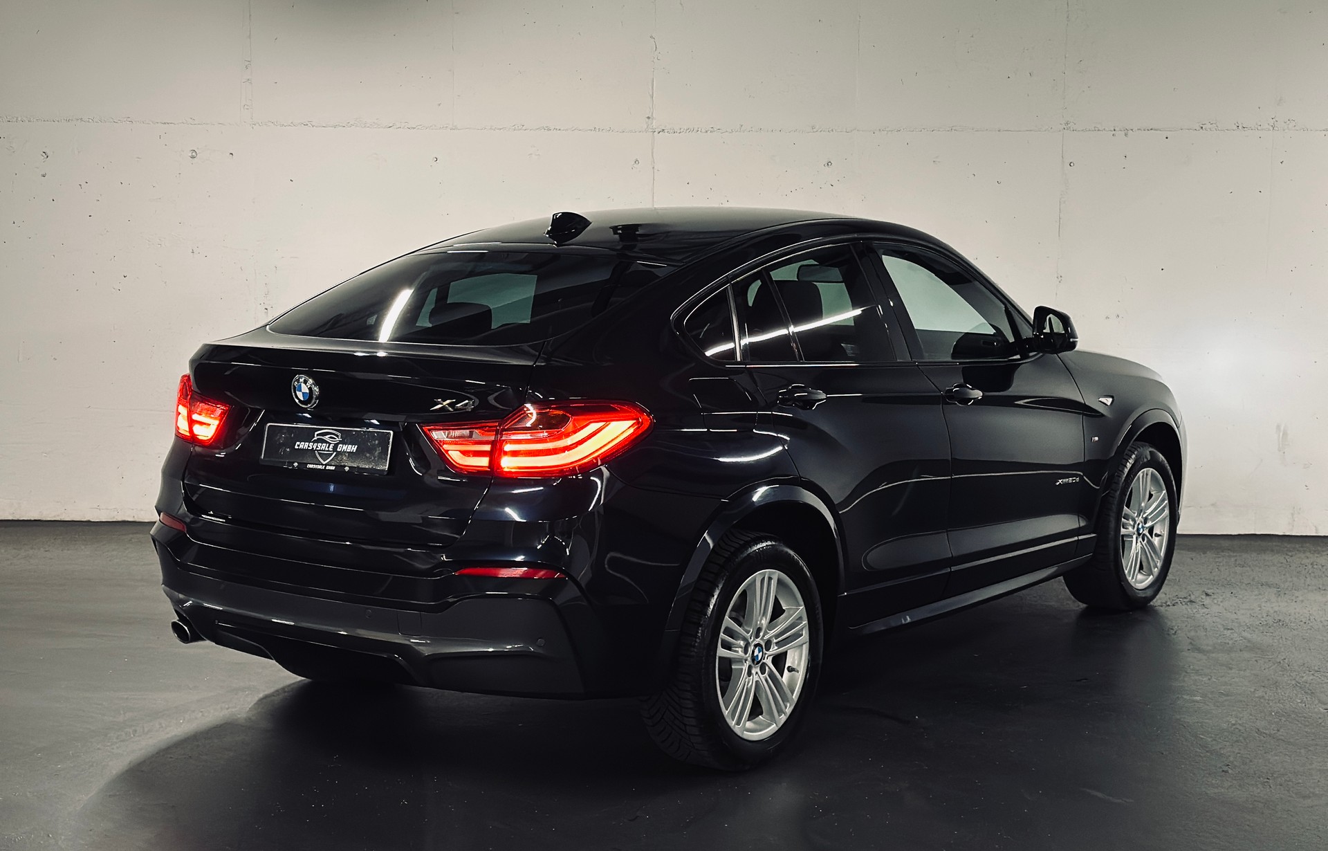 BMW X4 20d x-Drive M-Sport-image-2