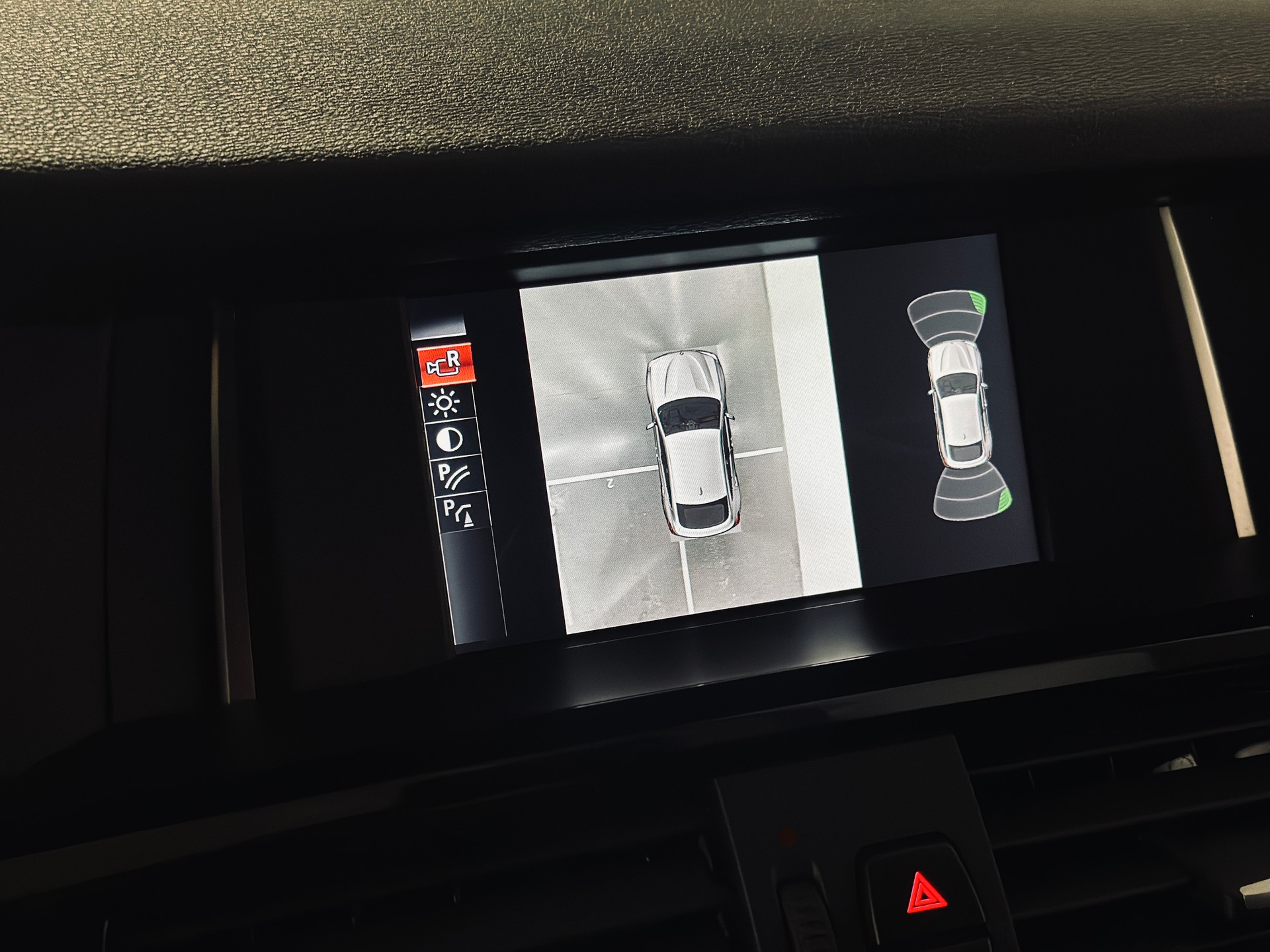 BMW X4 20d x-Drive M-Sport-image-11