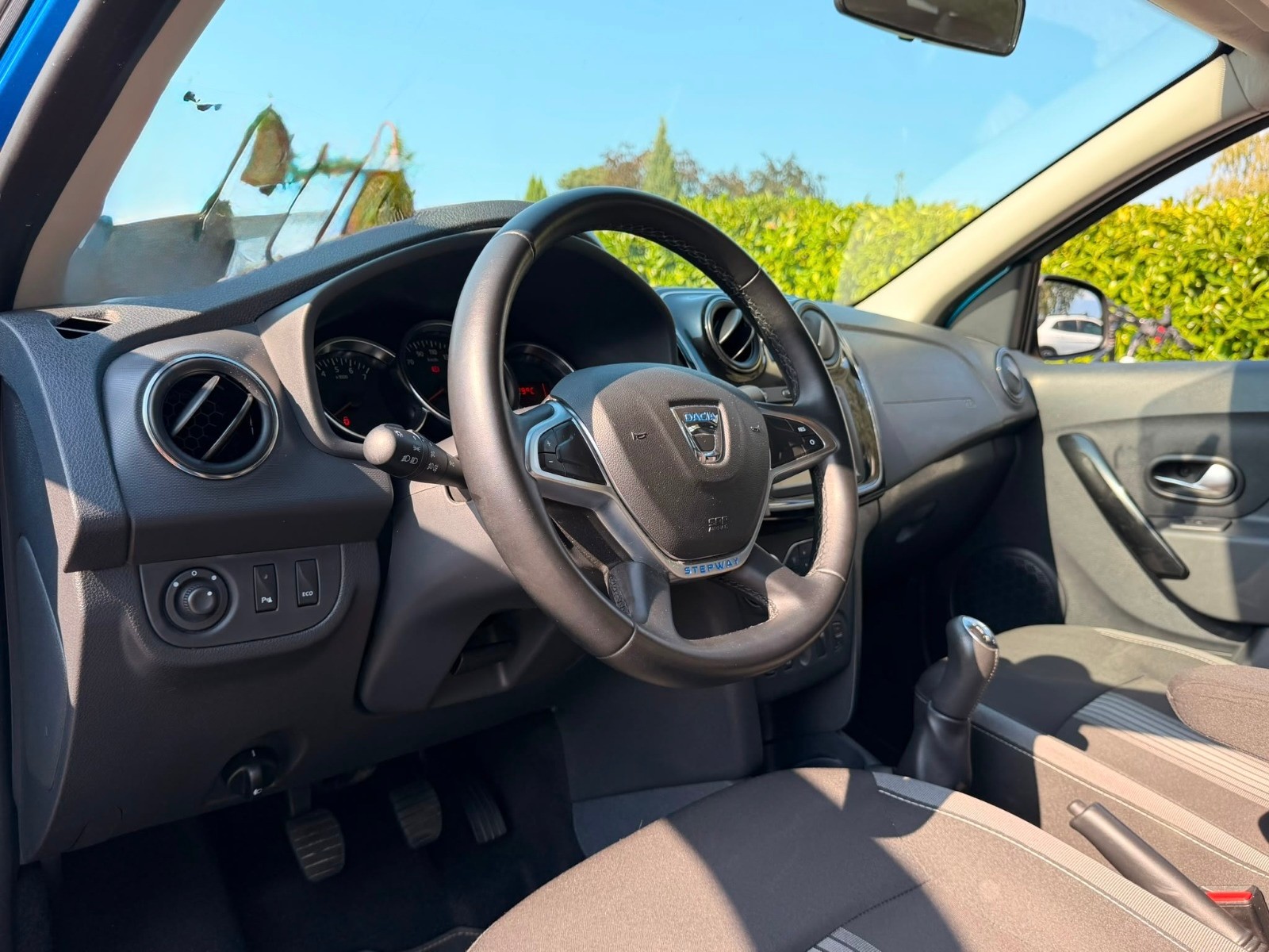 DACIA Sandero Tce 90 Stepway-image-9
