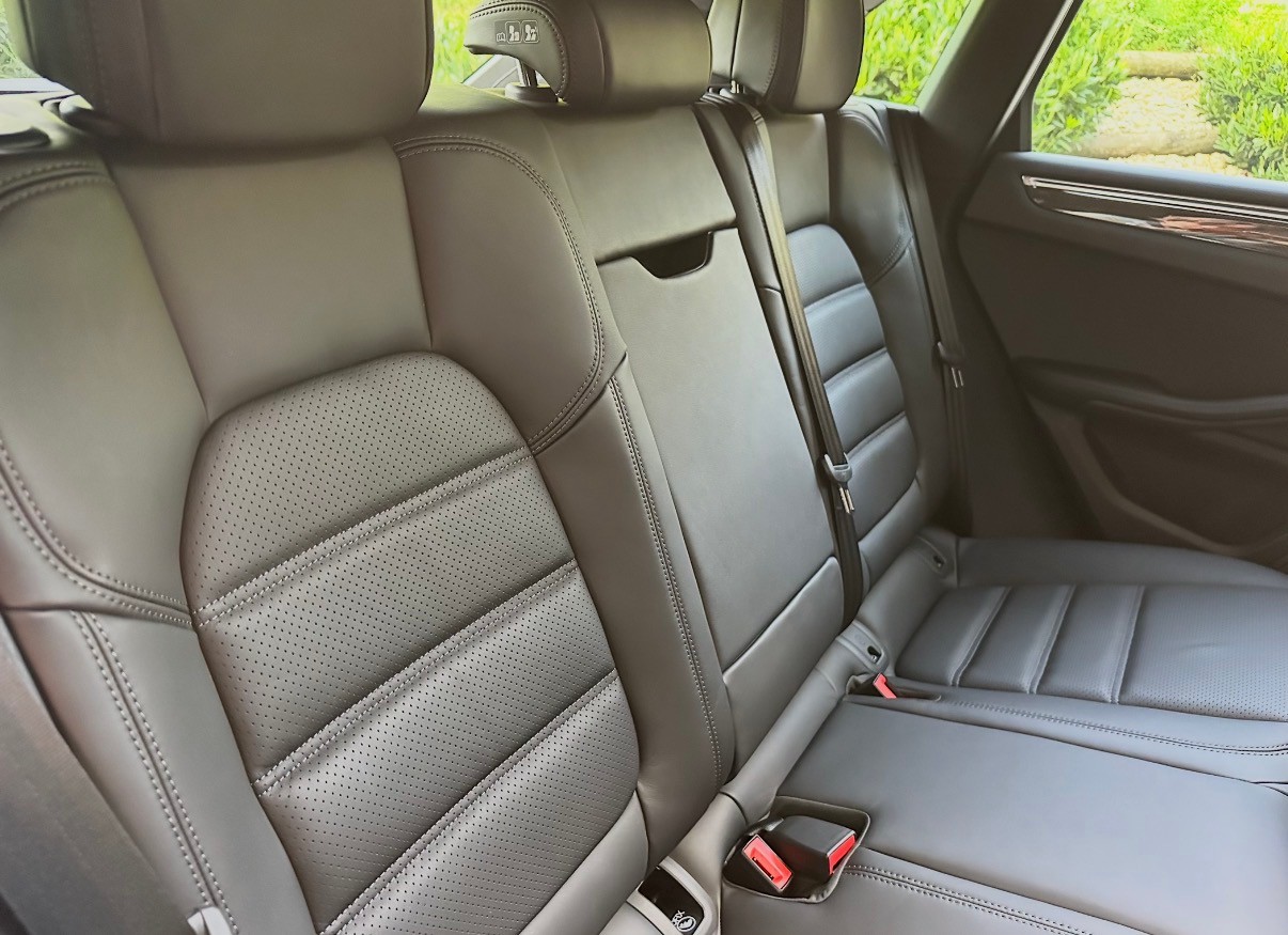 PORSCHE Macan GTS PDK-image-17