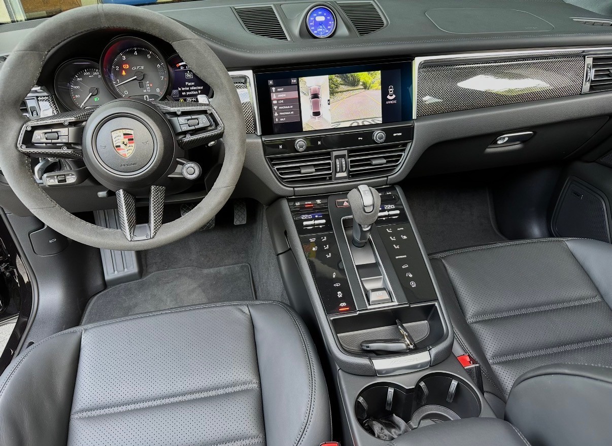 PORSCHE Macan GTS PDK-image-5