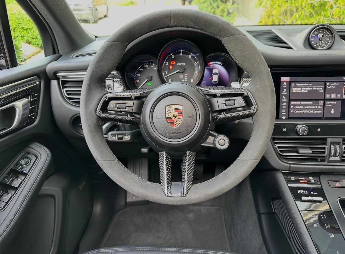 PORSCHE Macan GTS PDK-image-8