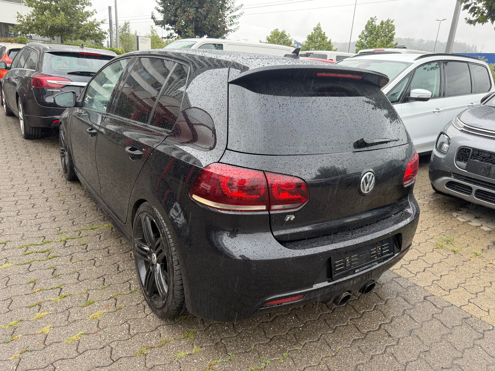 VW Golf 2.0 TSI R Team 4Motion DSG-image-6