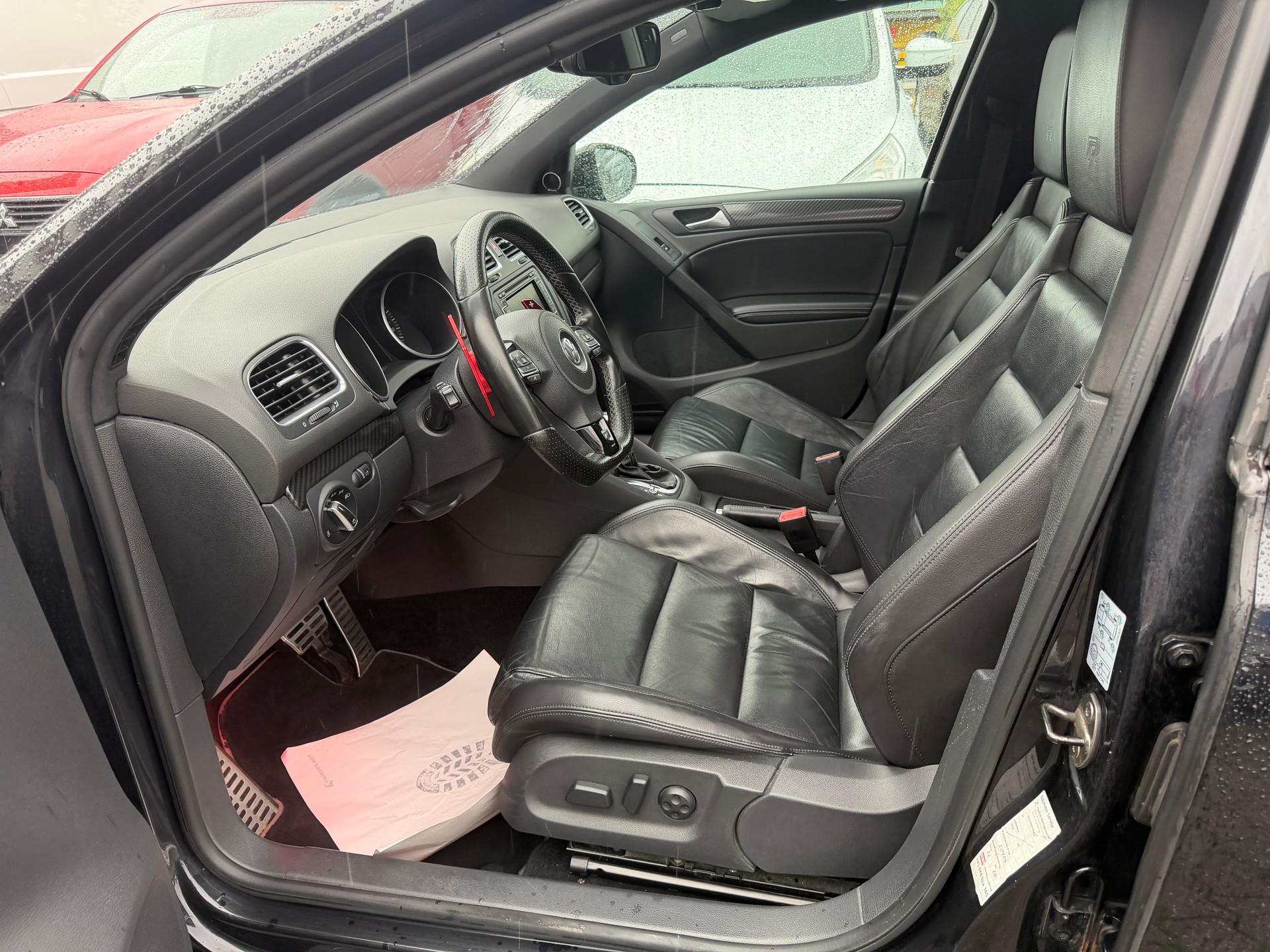 VW Golf 2.0 TSI R Team 4Motion DSG-image-8
