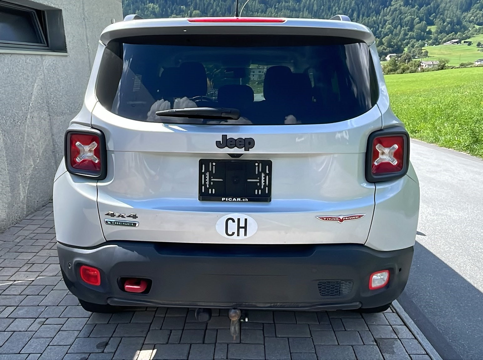 JEEP Renegade 2.0 CRD Trailhawk AWD + Low Range 9ATX-image-5