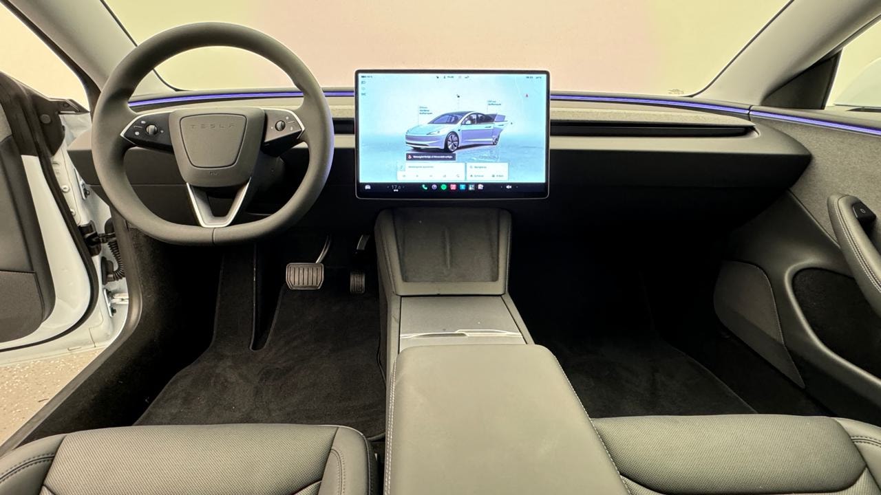 TESLA Model 3 Long Range RWD-image-5