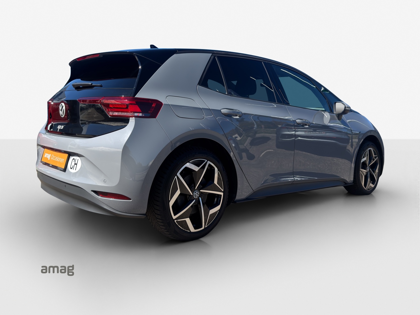 VW ID.3 Pro S 77 kWh 75 Edition-image-4