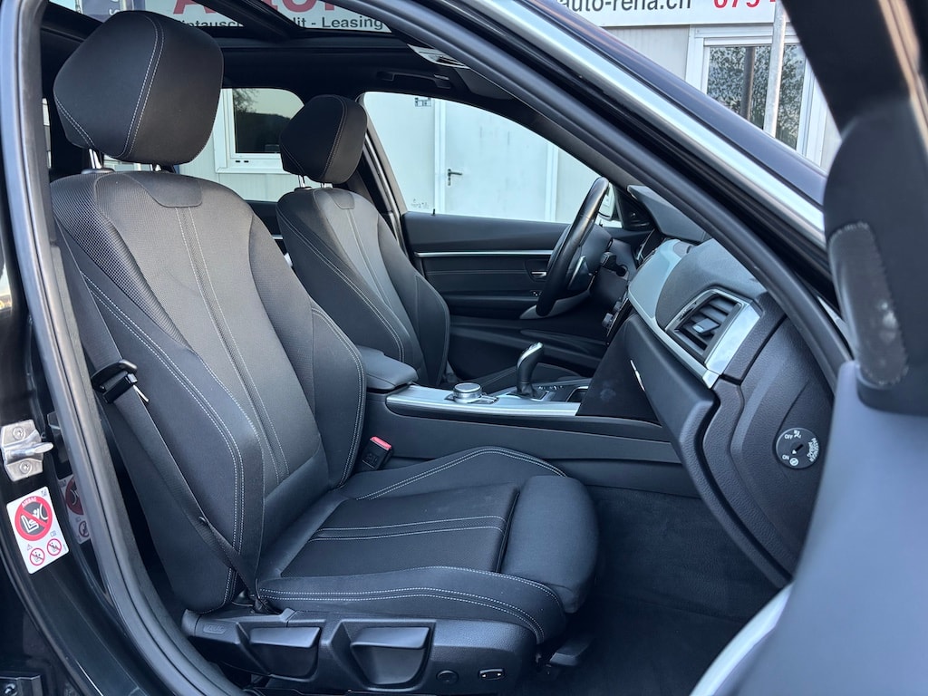 BMW 320d xDrive Touring Sport Line Steptronic-image-8