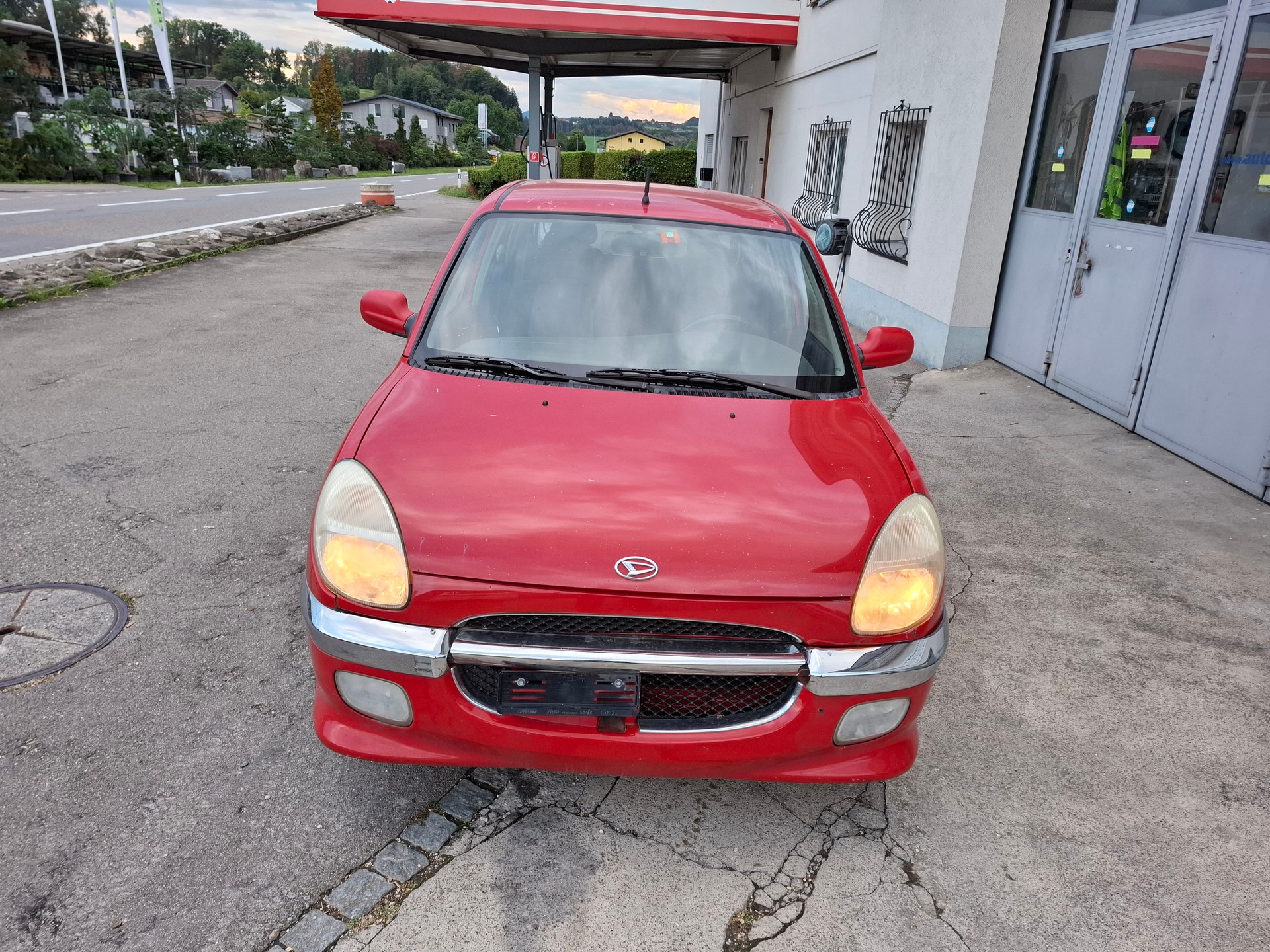 DAIHATSU Sirion 1.3 4x4-image-2